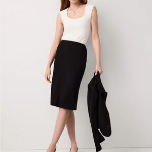 White House Black Market NWT Black Pencil Skirt